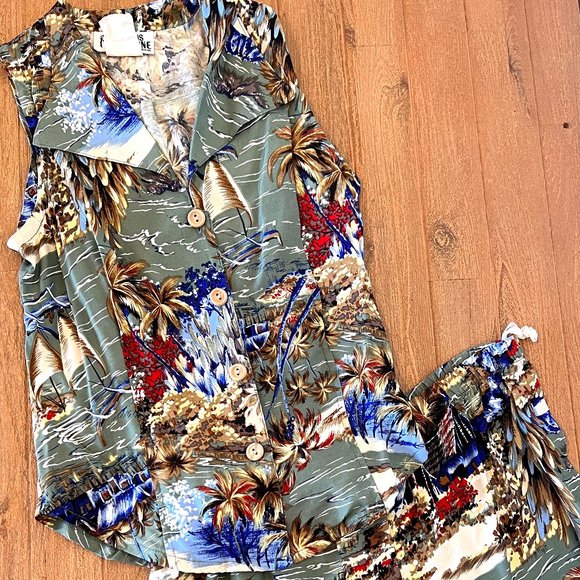 80's Short Set - Hawaiian - Top & Shorts - Chorus Line - Size Small & Medium - Picture 2 of 9